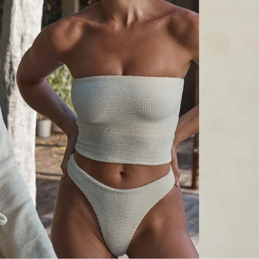 NWT Monday Swimwear Cream Crop Top
